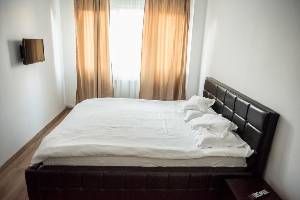 Executive Apartments 2 Craiova Kültér fotó